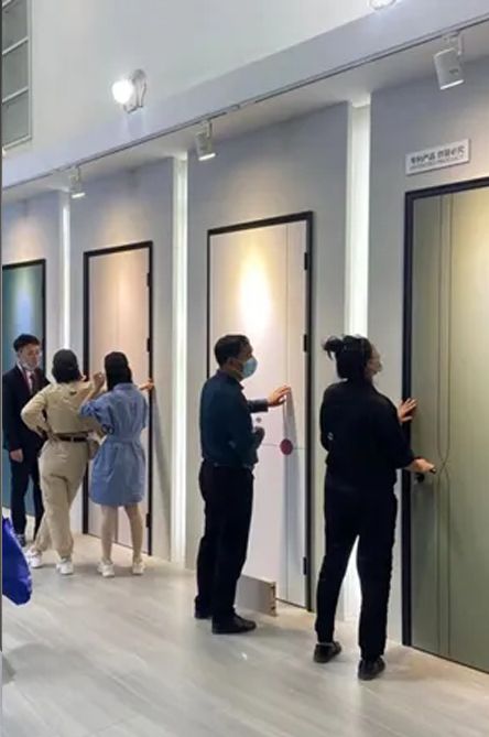 生態(tài)門(mén)與免漆門(mén)如何區(qū)別？